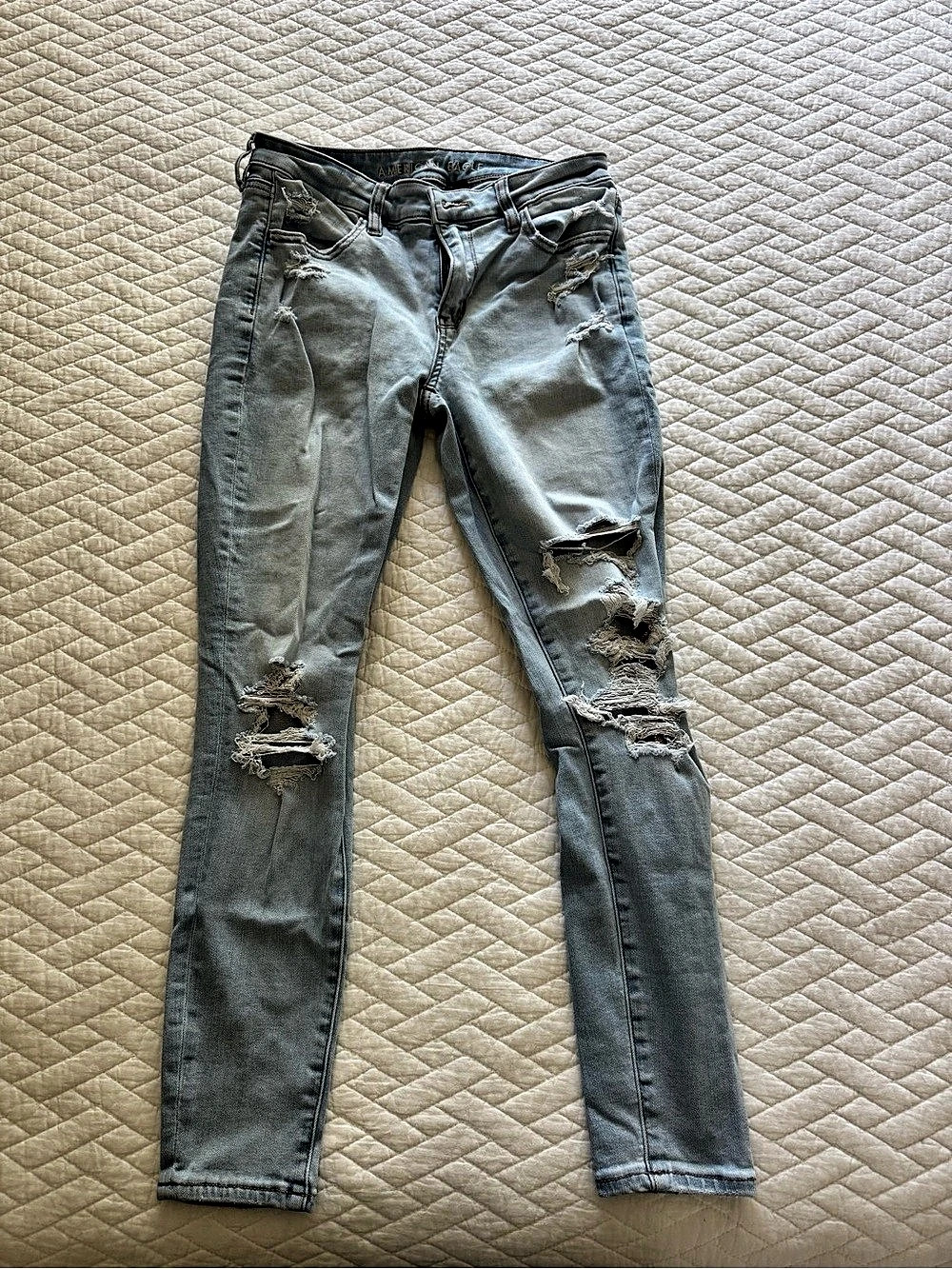 American Eagle Distressed Skinny Jeans